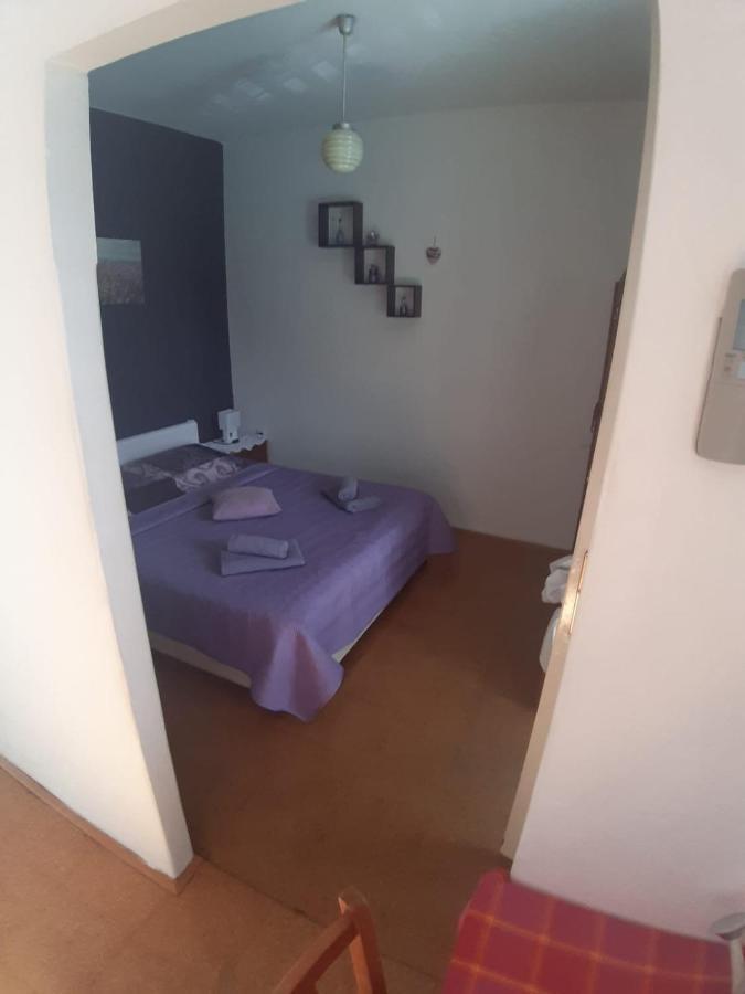 Apartmani Milka Pakoštane Exteriör bild